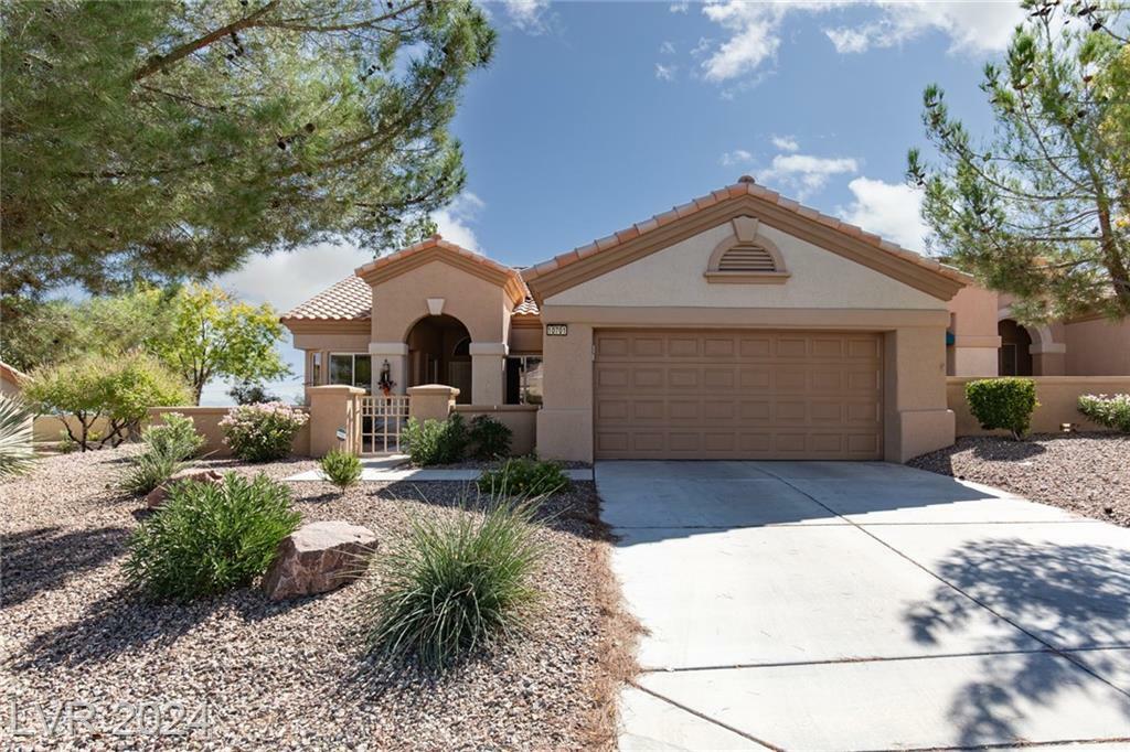 Property Photo:  10701 Mission Lakes Avenue  NV 89134 