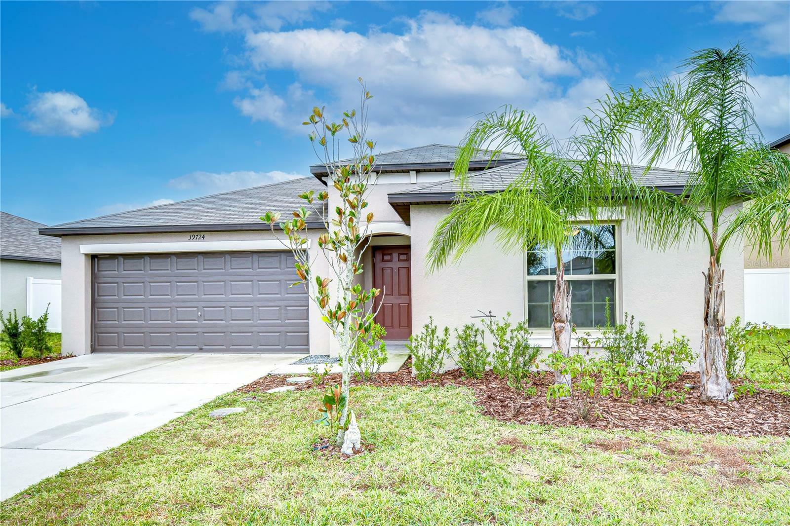 Property Photo:  39724 Harmon Grove Court  FL 33540 