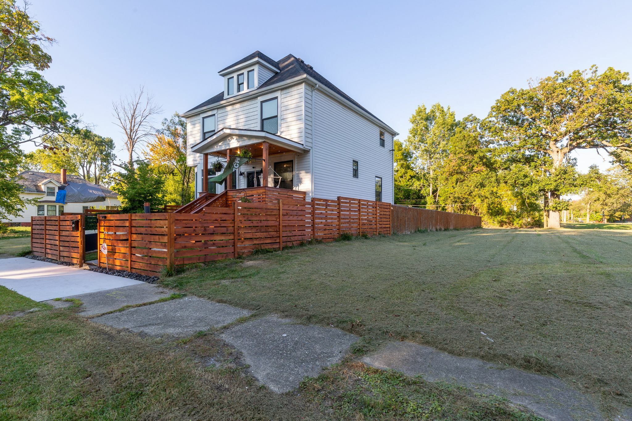 Property Photo:  2420 Fischer Street  MI 48214 