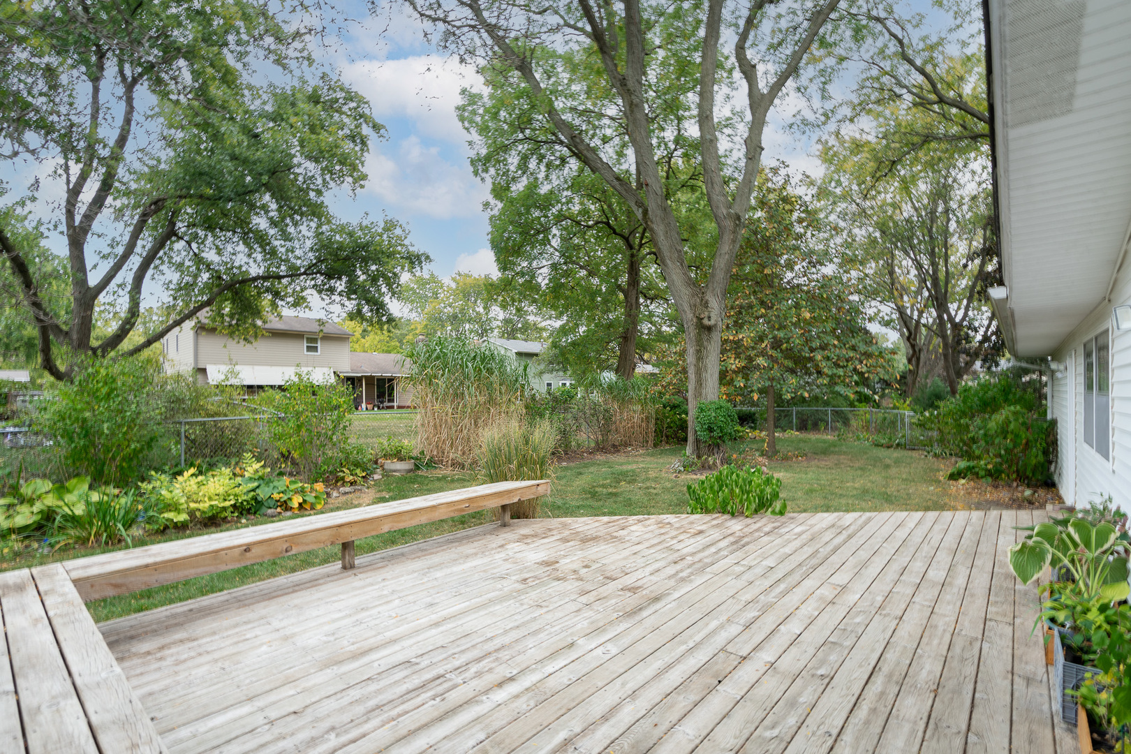 Property Photo:  5841 Lenox Road  IL 60532 