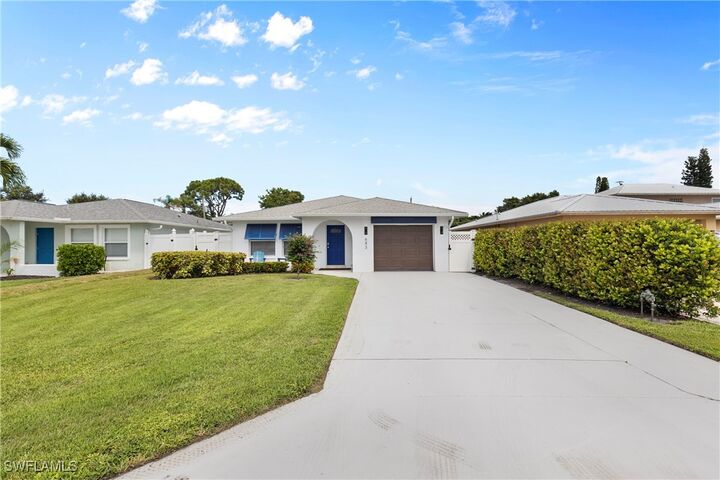 Property Photo: 683 94th Avenue N FL 34108