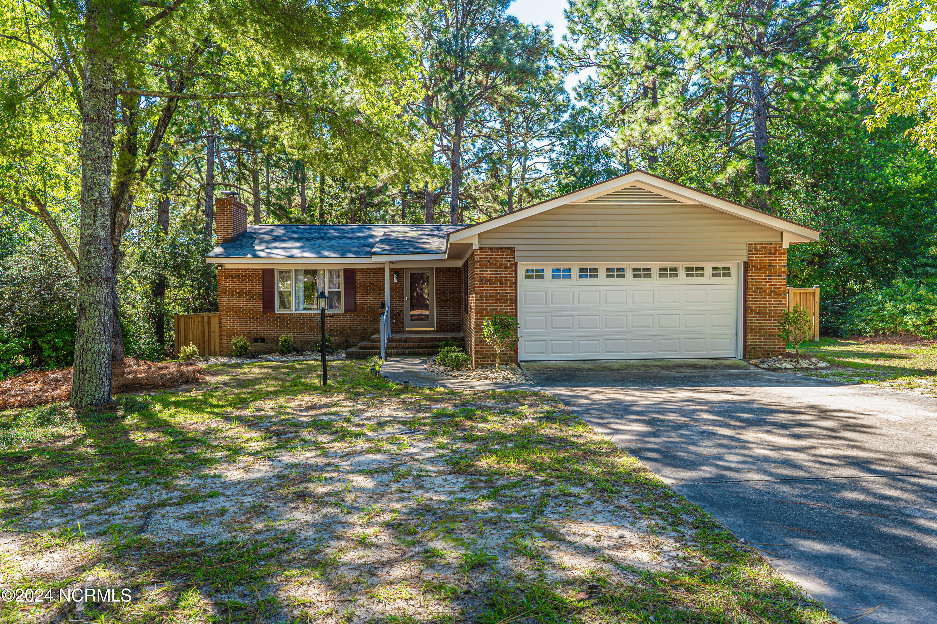 Property Photo:  111 Sherwood Drive  NC 28315 