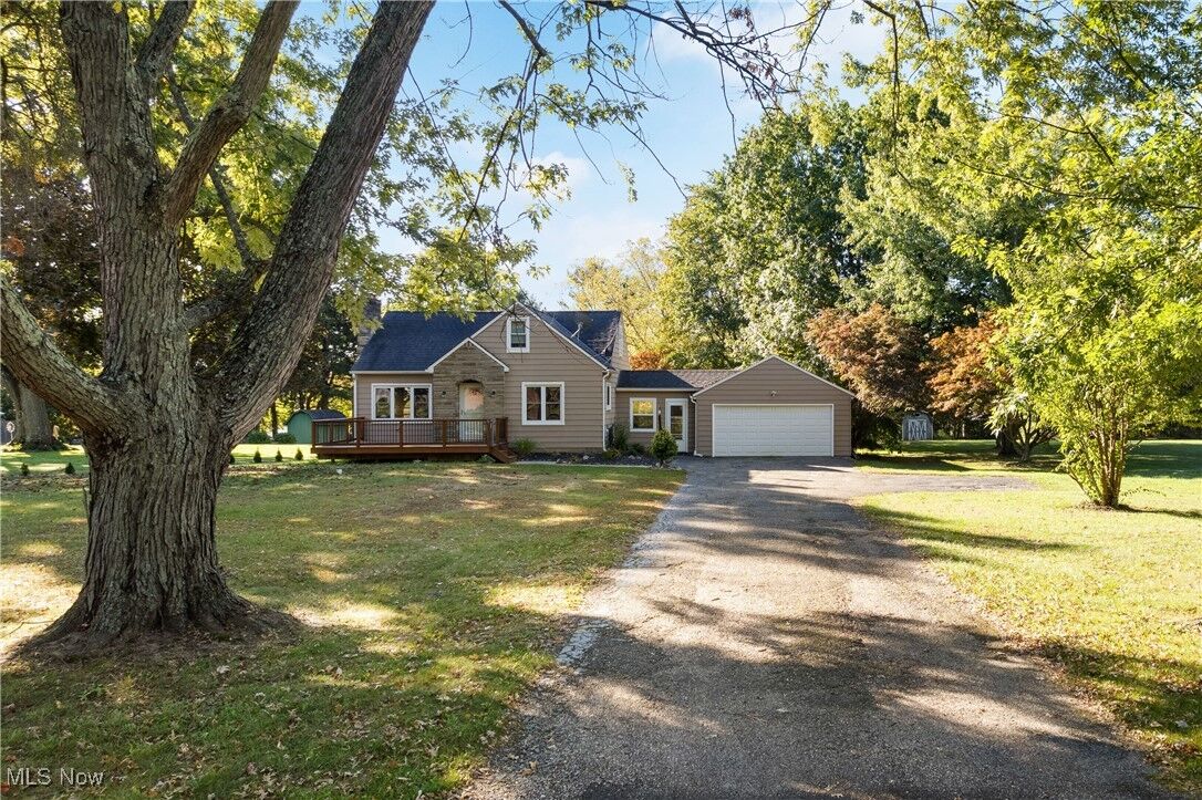 Property Photo: 2782 Wadsworth Road OH 44203