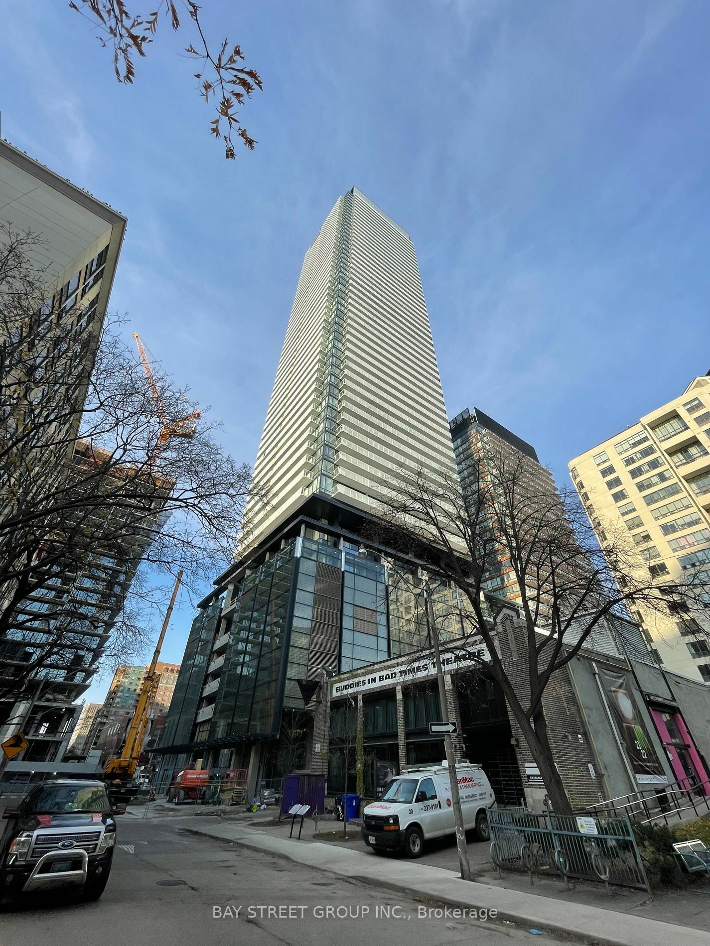 Property Photo:  501 Yonge St 4104  ON M4Y 0G8 