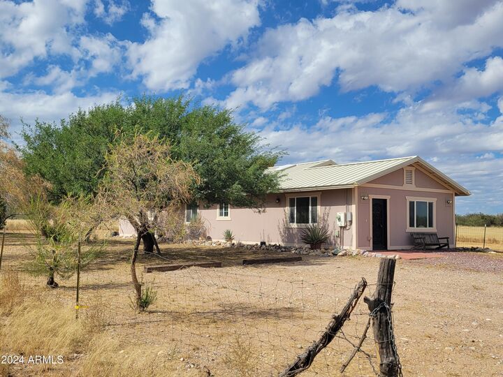 Property Photo:  8075 E Bloomfield Road  AZ 85615 