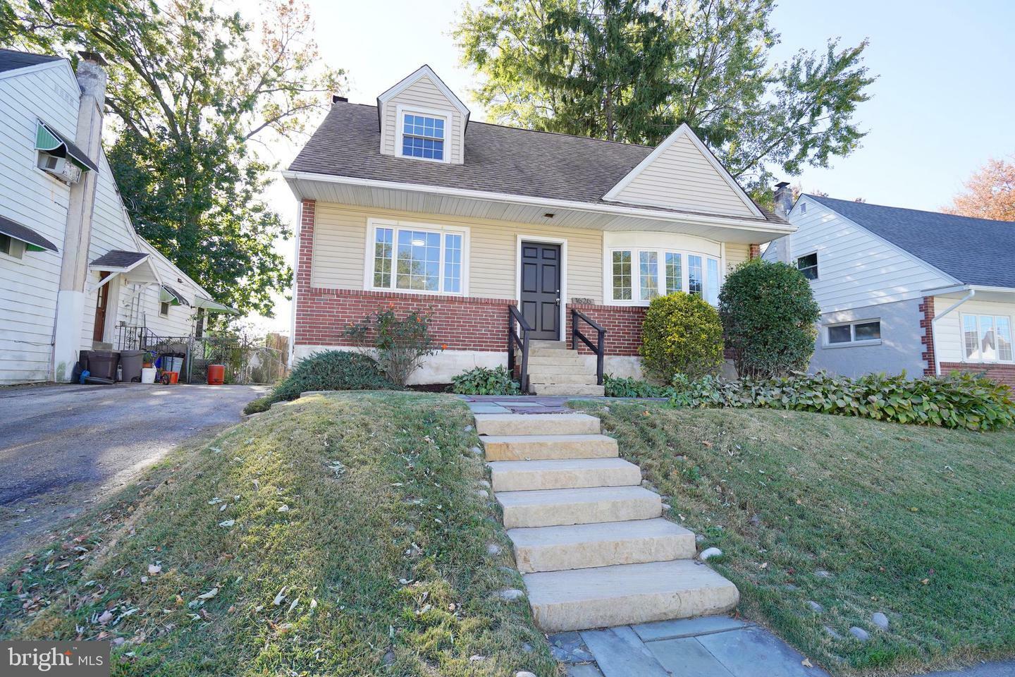 Property Photo:  1626 Norwood Avenue  PA 19076 