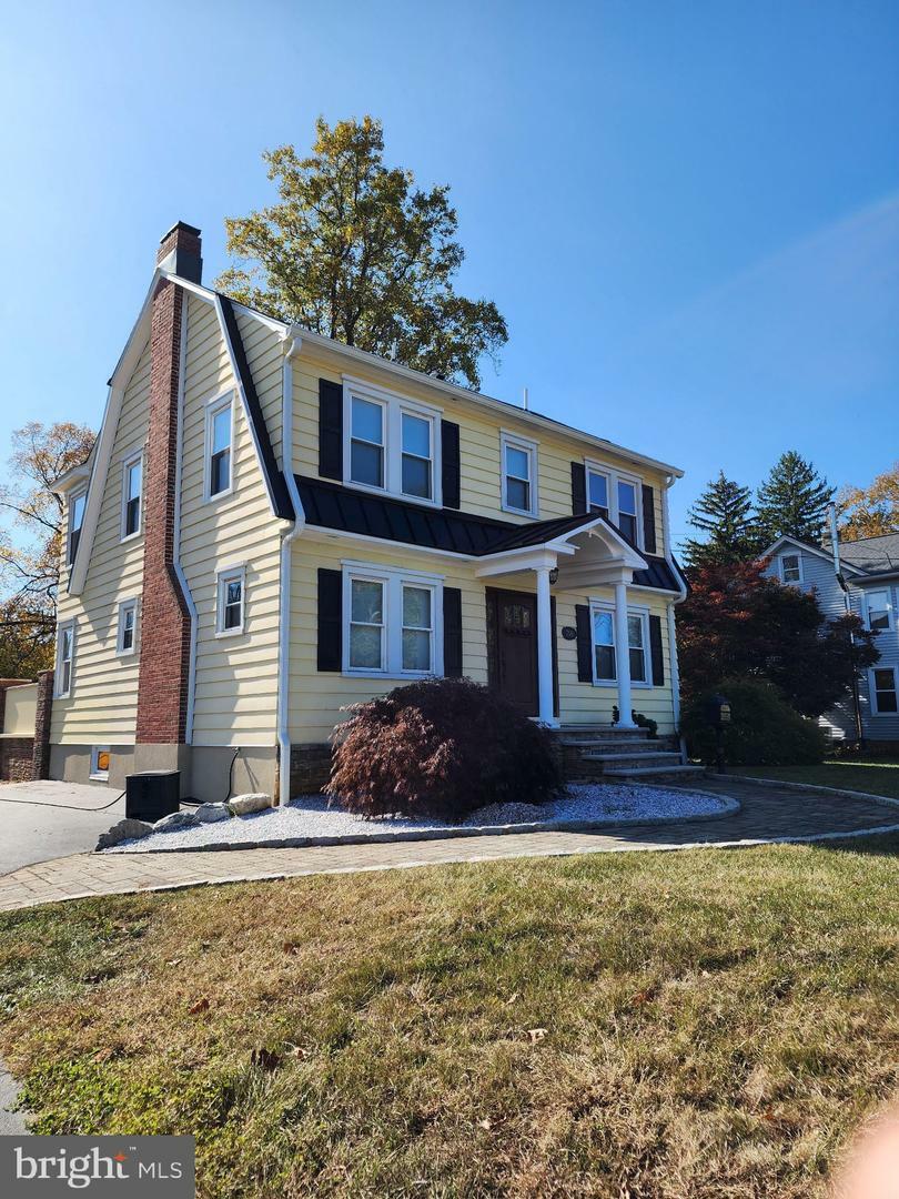 Property Photo:  709 Yardville Allentown  NJ 08620 