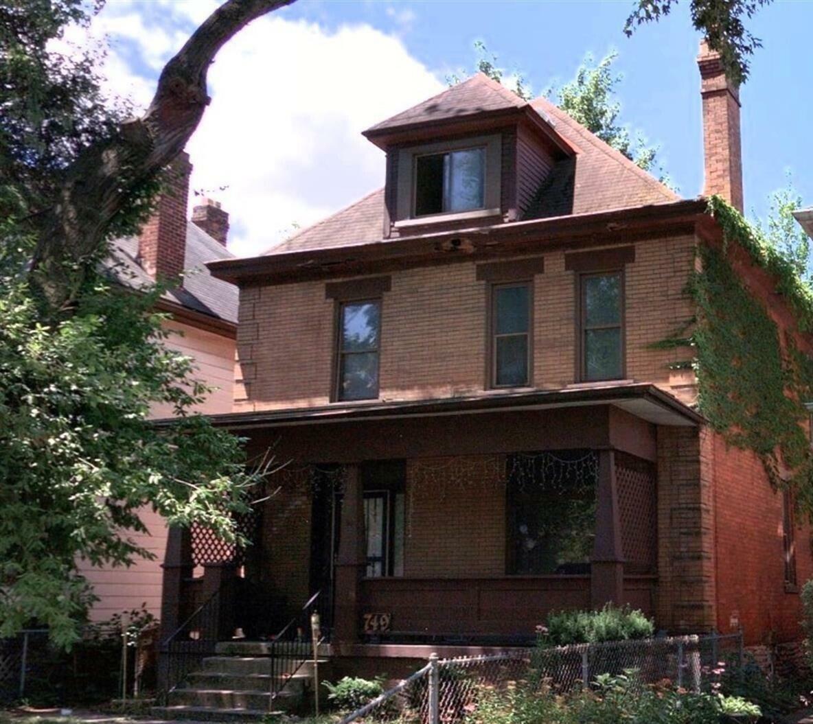 Property Photo:  749 Wilson Avenue  OH 43205 