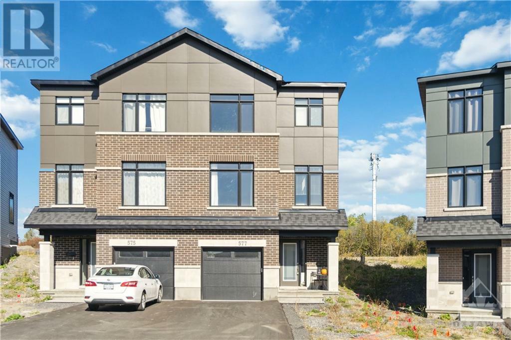 Photo de la propriété:  577 Knotridge Street  ON K1W 0M2 