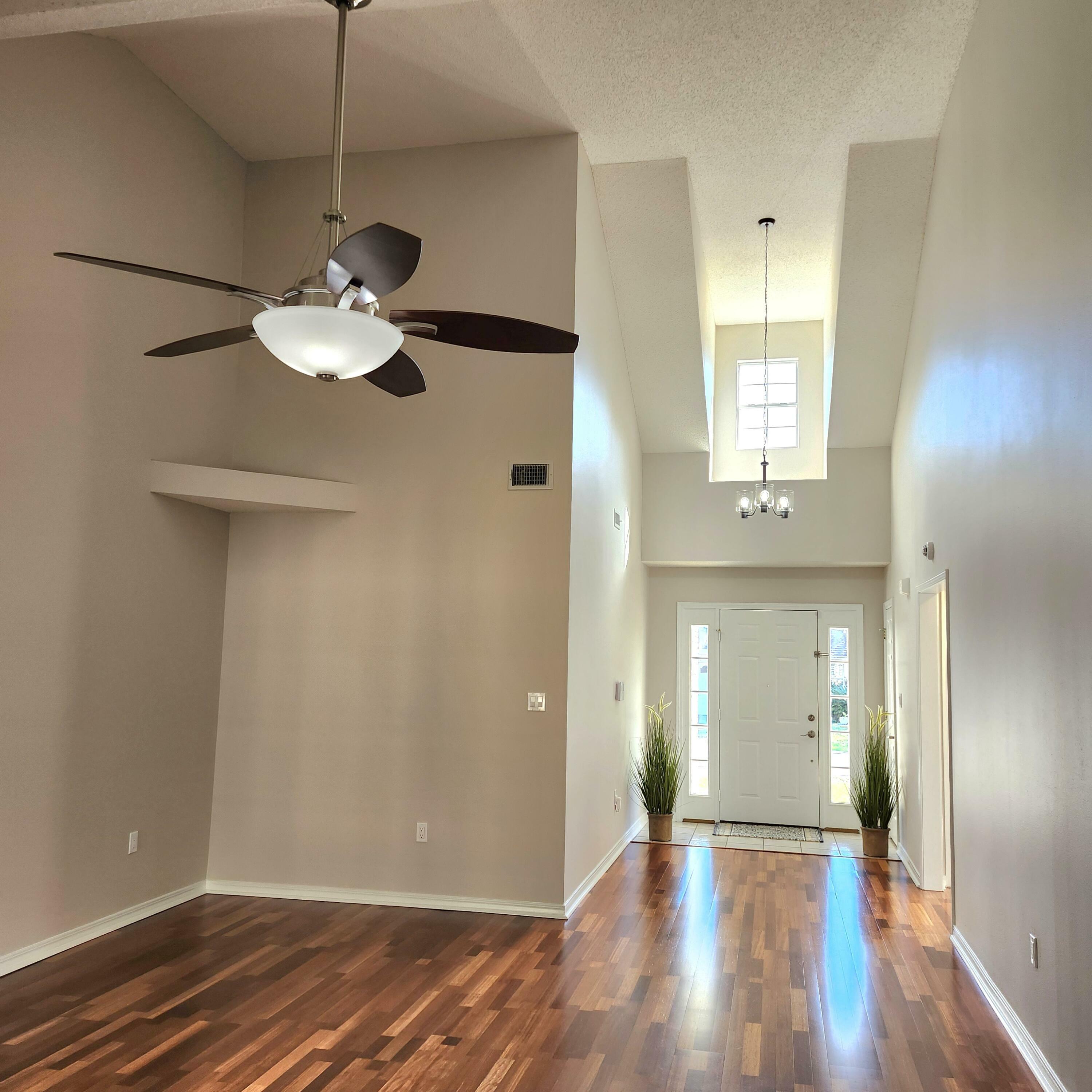 Property Photo:  424 Bridgewater Court  FL 32569 