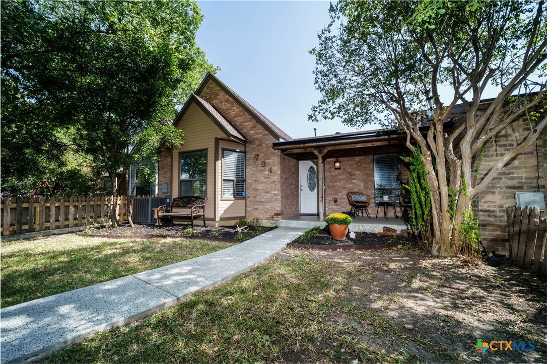 Property Photo:  734 Summerwood Drive  TX 78130 