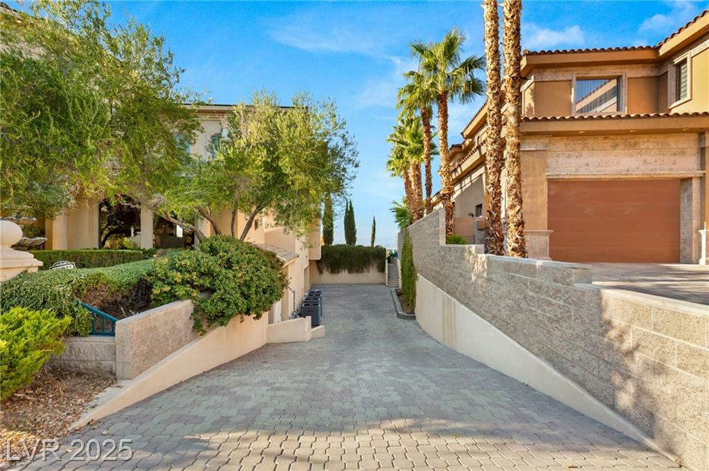 Property Photo: 1309 Imperia Drive NV 89052