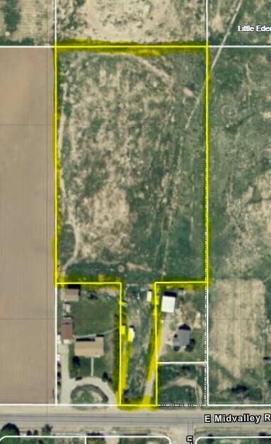 Property Photo: E Midvalley Rd UT 84721