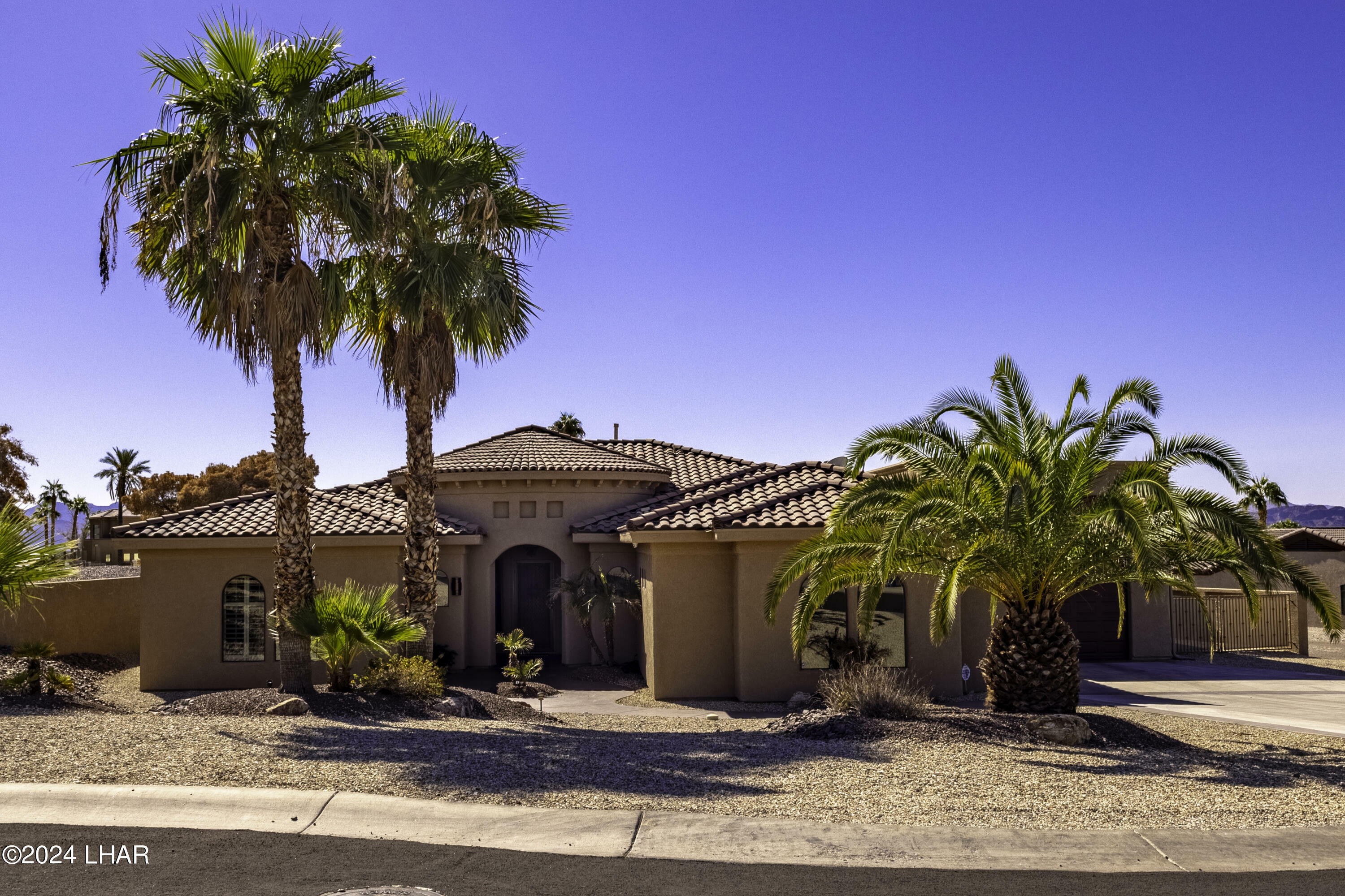 Property Photo:  1031 Gleneagles Dr  AZ 86406 