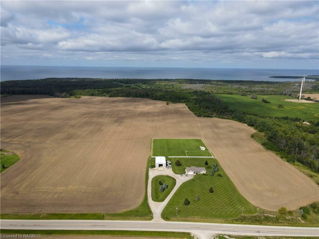 Photo de la propriété:  1041 Bruce Road 23  ON N0G 2T0 