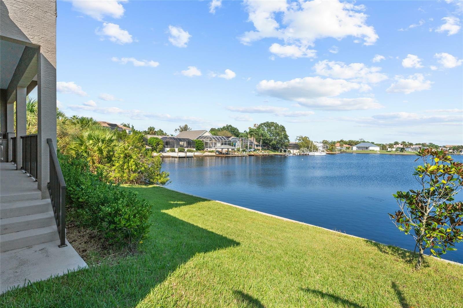 Property Photo:  8 Cimmaron Drive  FL 32137 