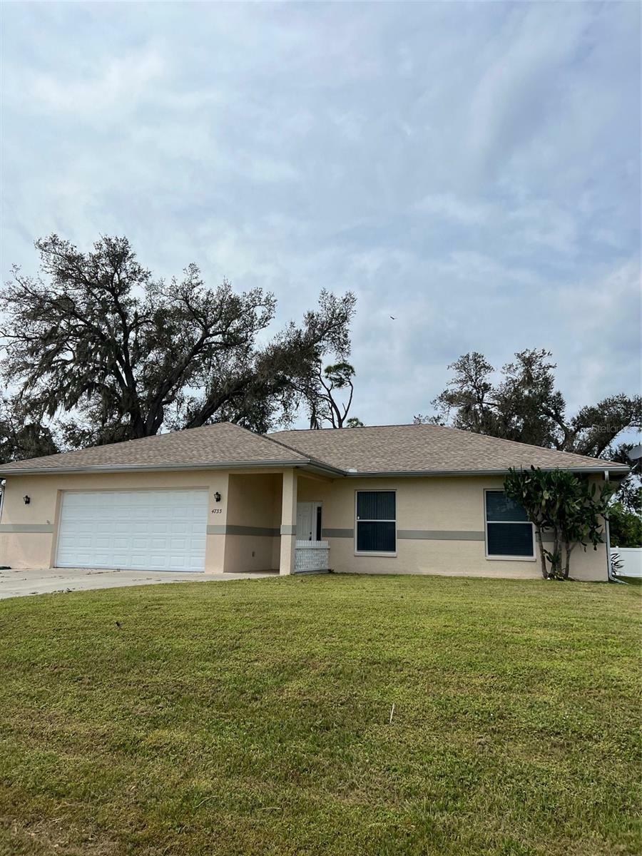 Property Photo:  4733 S Cranberry Boulevard  FL 34286 