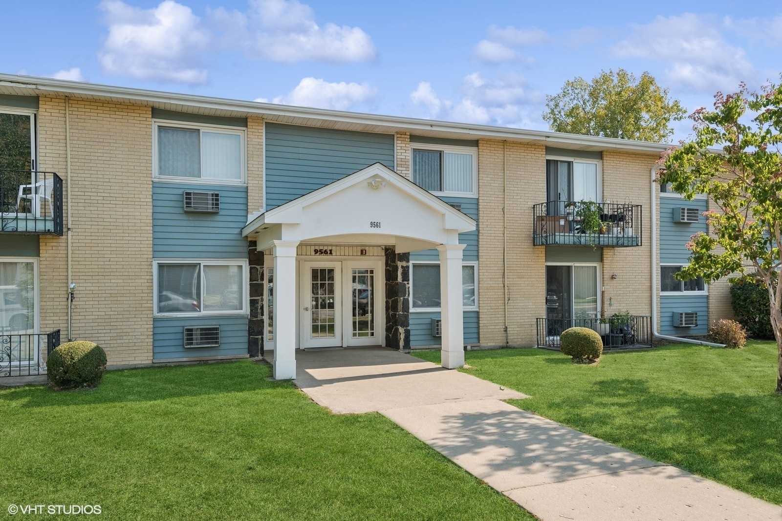 Property Photo:  9561 Dee Road 2G  IL 60016 