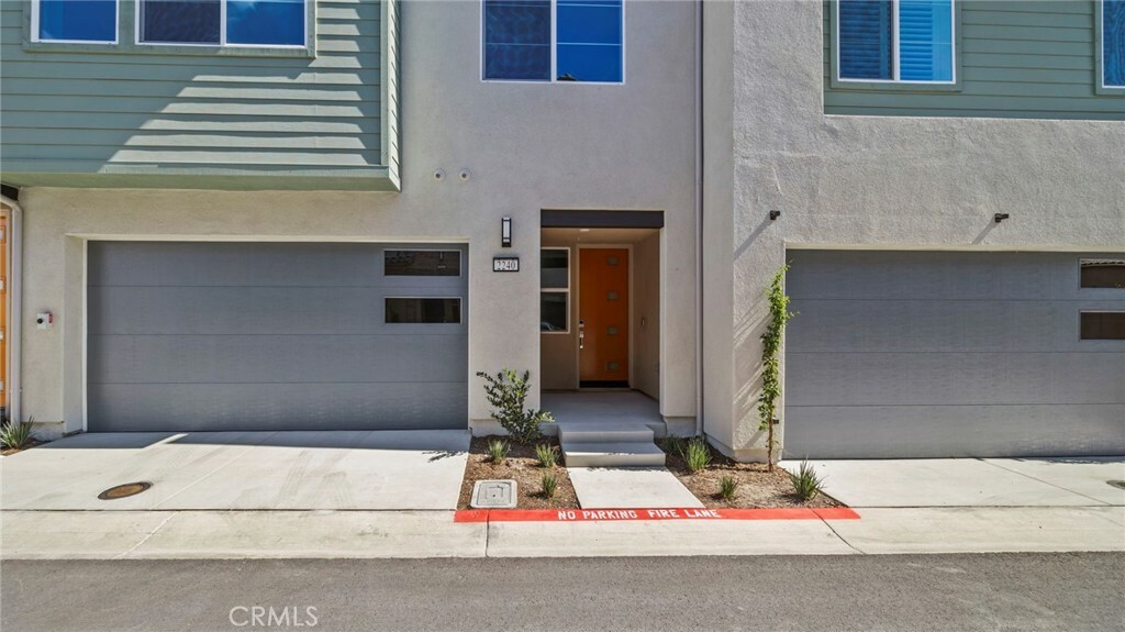 Property Photo:  2240 Dawn Way  CA 92675 