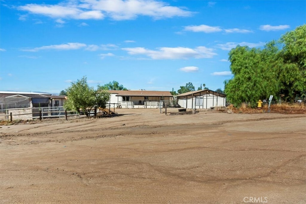 Property Photo:  24013 Longview Lane  CA 92585 