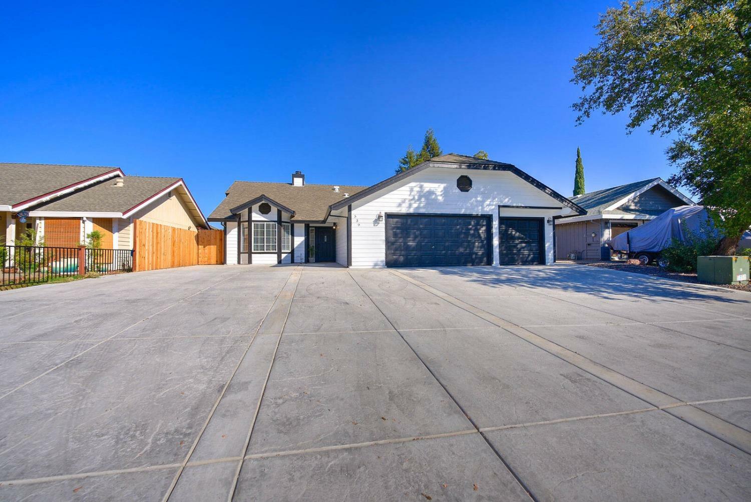 Property Photo:  539 Roseville Ridge Court  CA 95661 