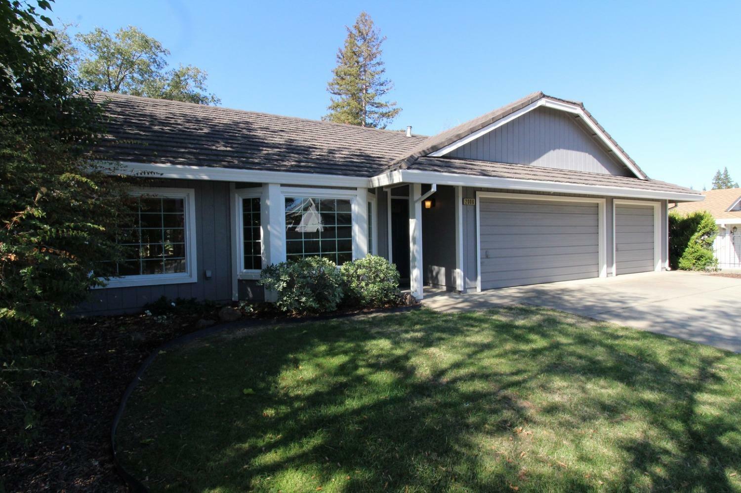 Property Photo:  2006 Vernon St  CA 95678 