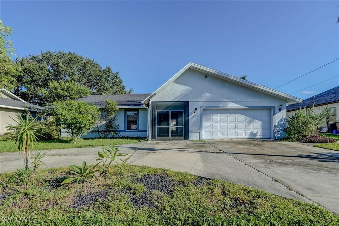 Property Photo:  2029 SE 7th Street  FL 33990 