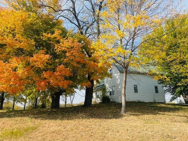 Property Photo: 11698 Morristown Boulevard MN 55052