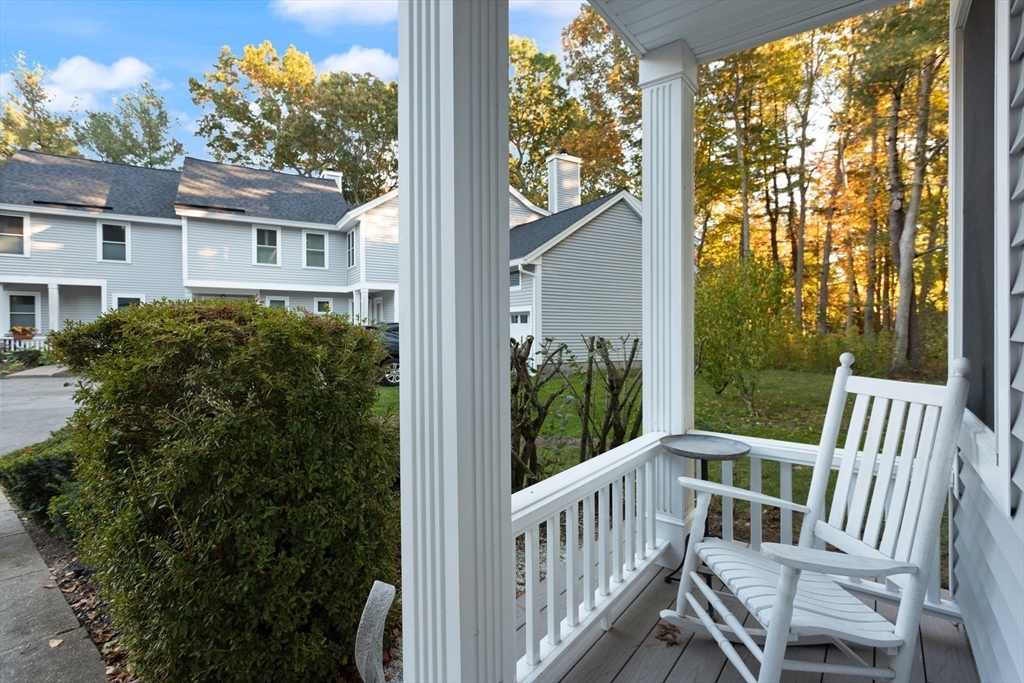 Property Photo:  8 Blueberry Ct 8  MA 02370 