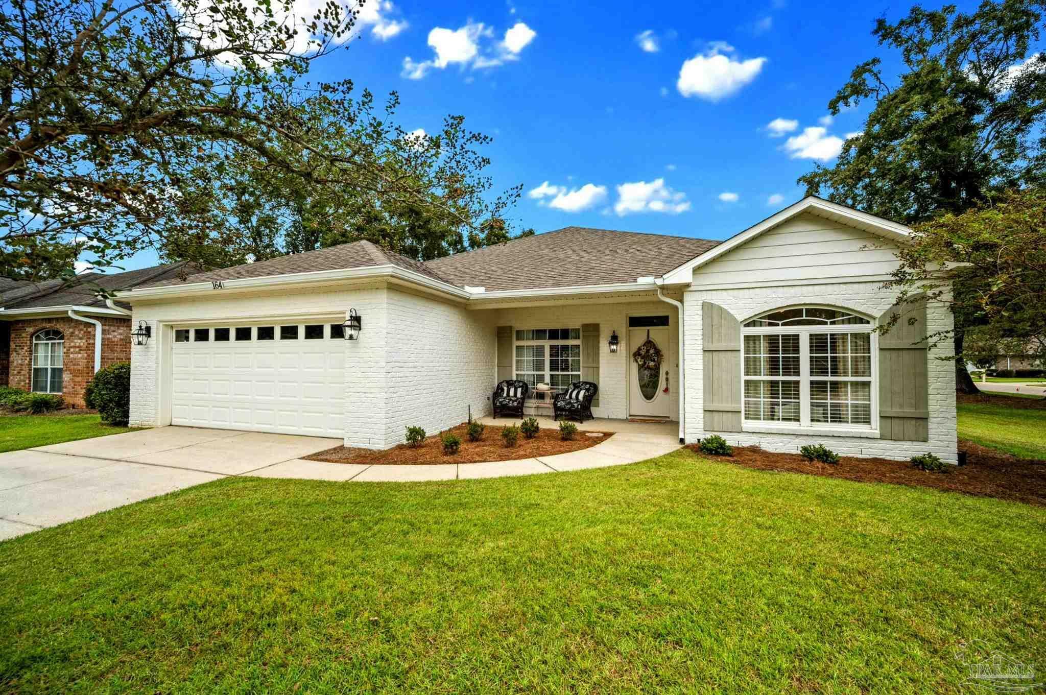 Property Photo:  164 Mark Twain Loop  AL 36535 