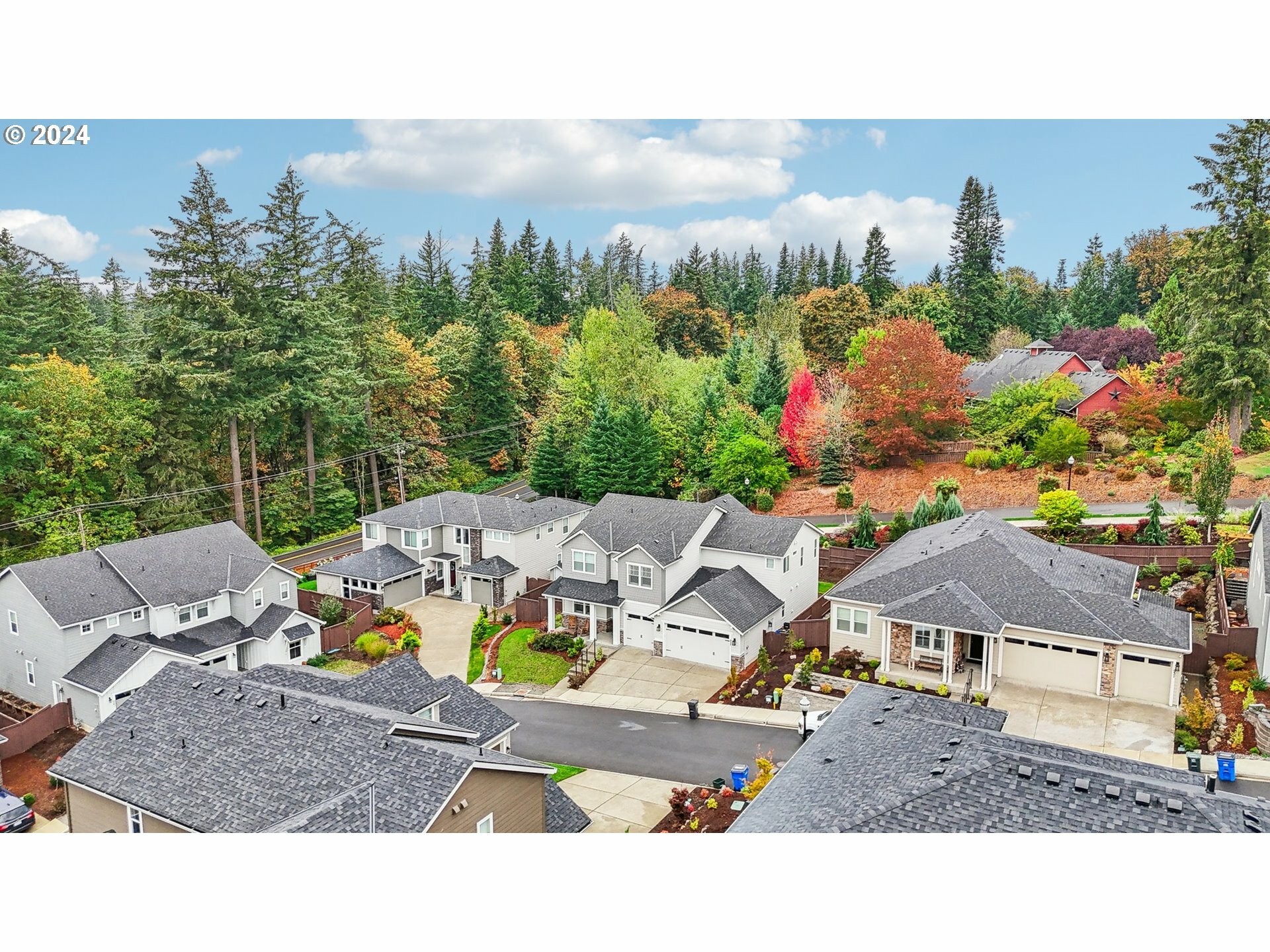 Property Photo:  937 W Magnolia Loop  WA 98671 