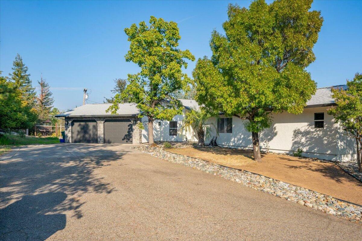 Property Photo:  2365 Howard Drive  CA 96001 