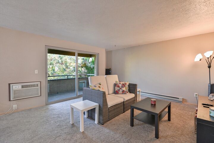 2 bed Spokane home for sale 1711 W 7th Ave 301, Spokane, WA 99224