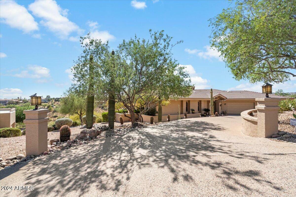 Property Photo:  11420 N Kiowa Circle  AZ 85268 