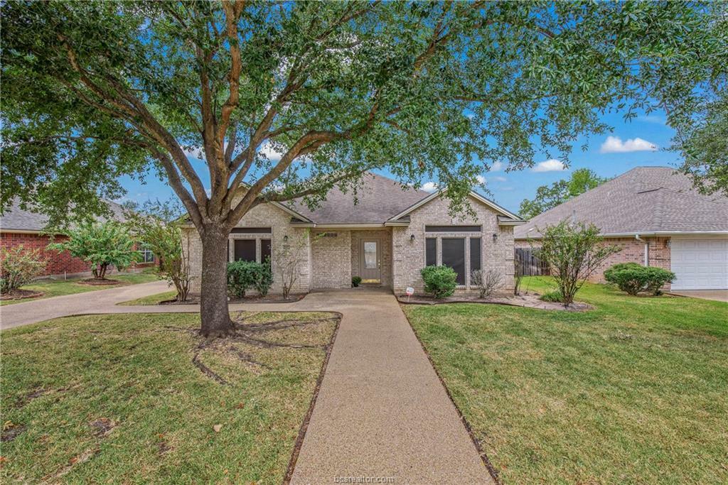 Property Photo:  205 Sophia Lane  TX 77845 