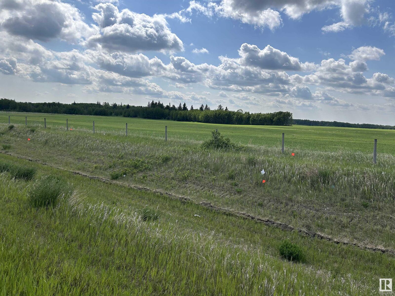Property Photo:  NW 16 63 3 W4 Highway 55 West  AB T9M 1P1 