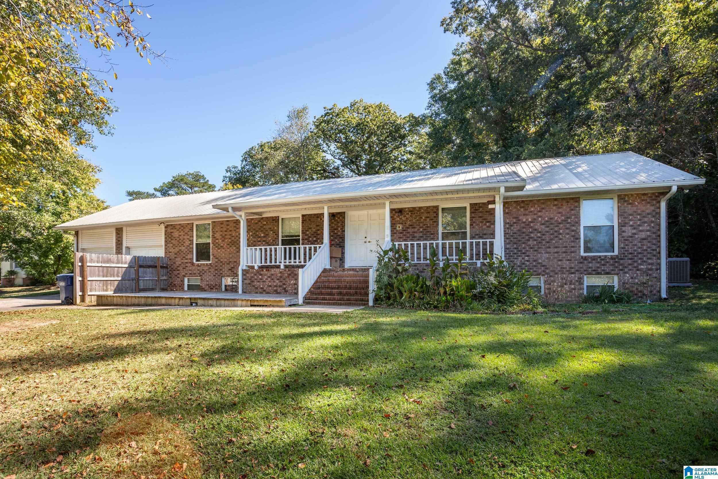 Property Photo:  36 9th Avenue  AL 35953 