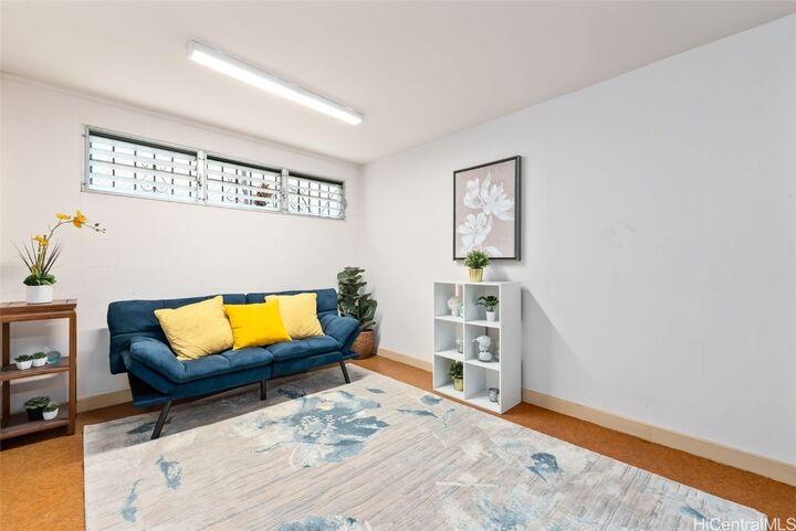 116 Milo Lane  Honolulu HI 96813 photo