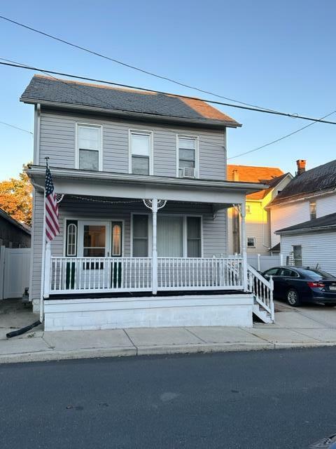 102 B Street  Pen Argyl Borough PA 18072 photo