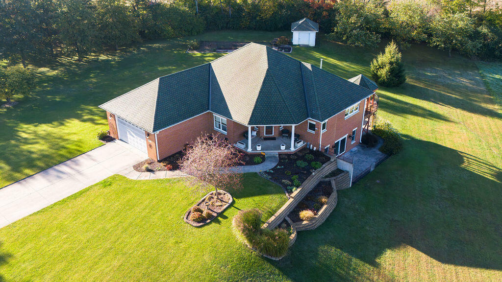 Property Photo:  2950 Virginia Rose Lane  MI 49120 