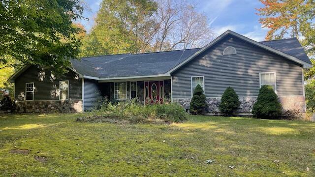 10303 Belding Road NE  Rockford MI 49341 photo