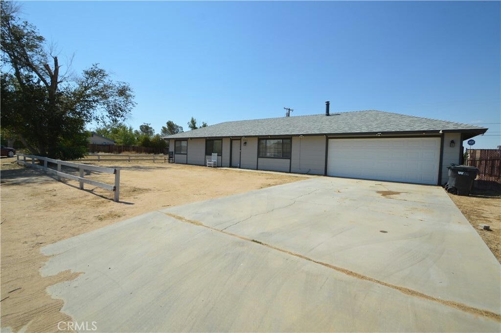 8061 Greenwood Avenue  California City CA 93505 photo