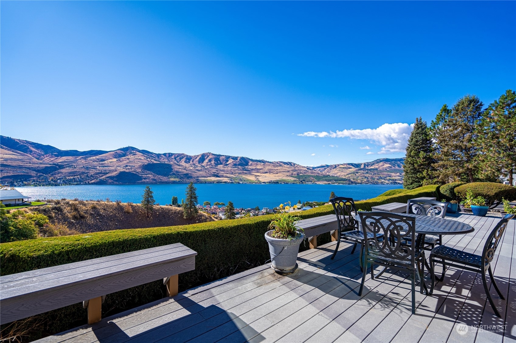 Property Photo:  311  Highpoint Place  WA 98816 