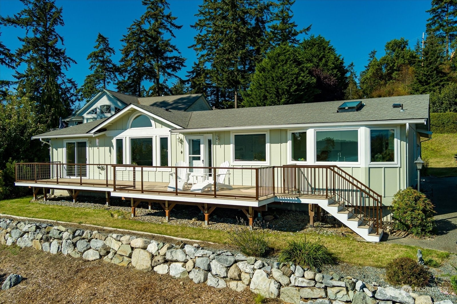 Property Photo:  4375 Tea Rose Ct  WA 98277 