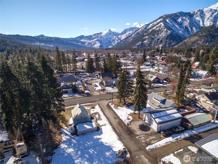 Property Photo: 704 Birch Street WA 98826