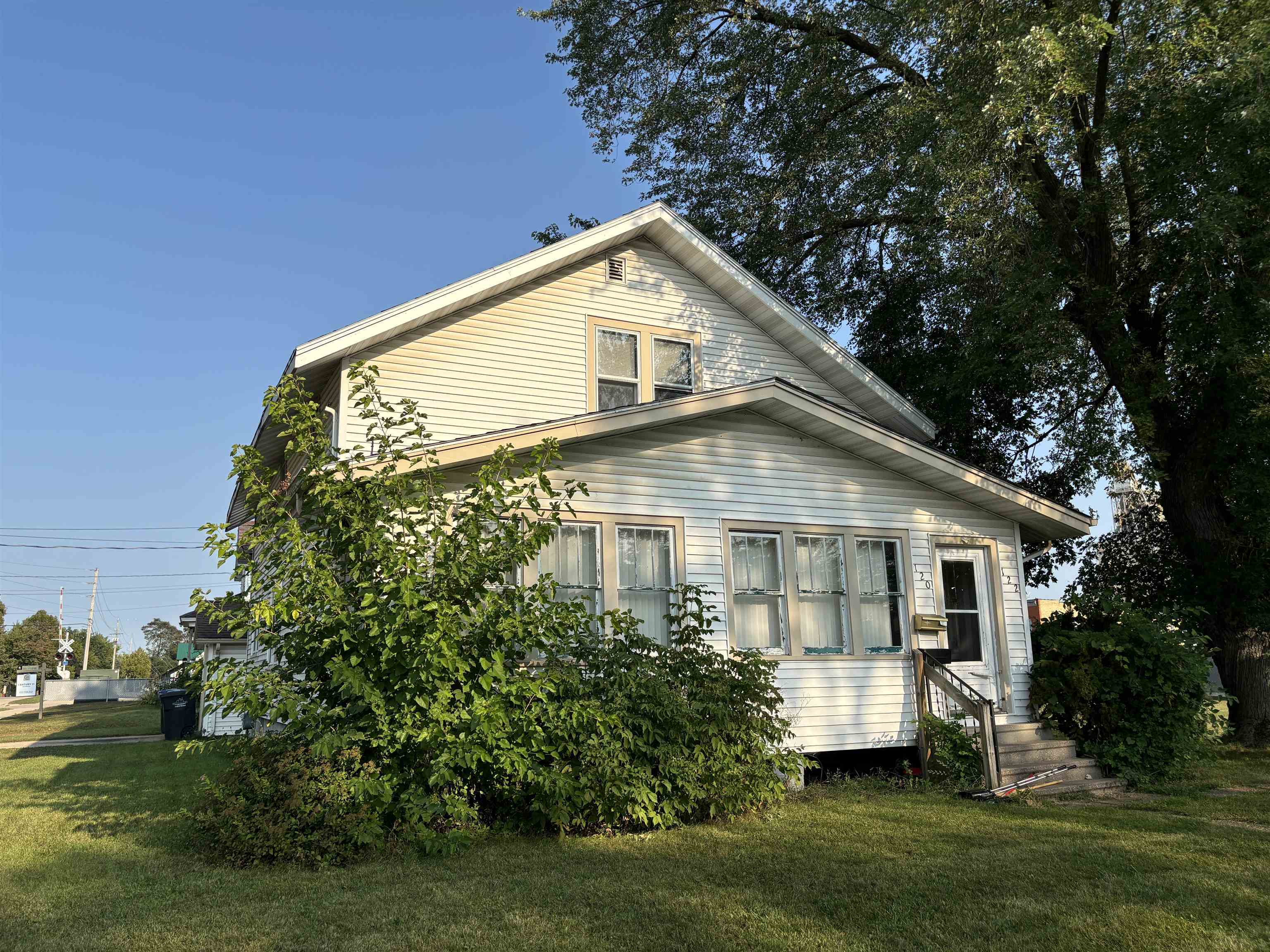 Property Photo:  120 N Hamlin Street  WI 54166 