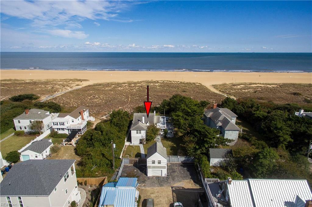 Property Photo:  6904 Ocean Front Avenue  VA 23451 