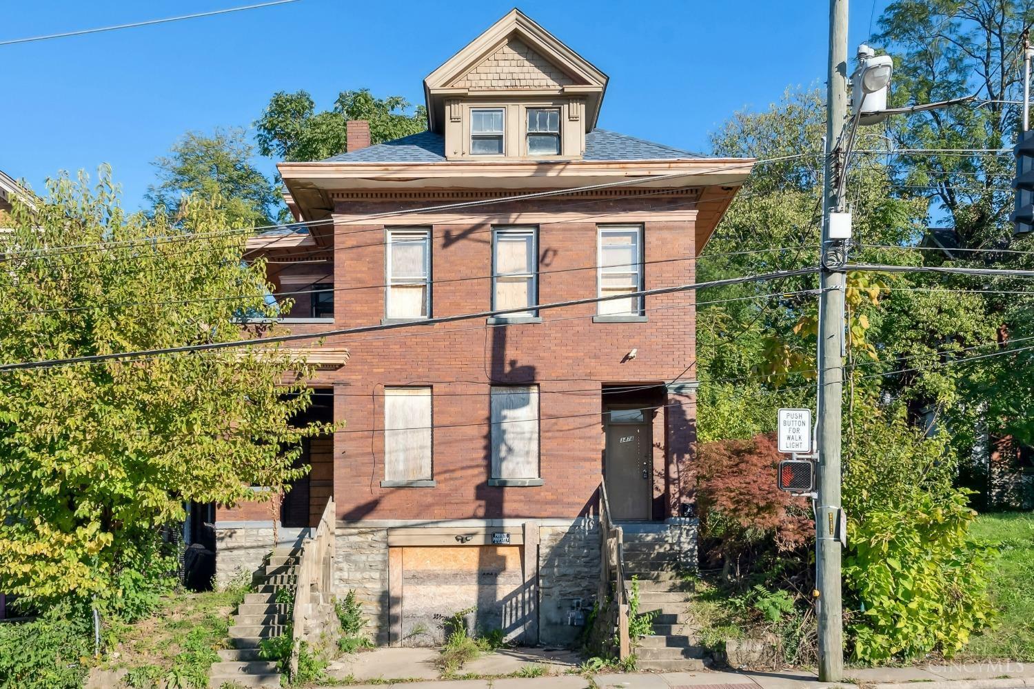 Property Photo:  3474 Harvey Avenue  OH 45229 