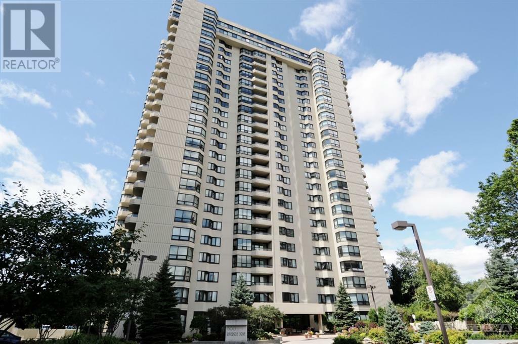 Photo de la propriété:  1500 Riverside Drive 407  ON K1G 4J4 