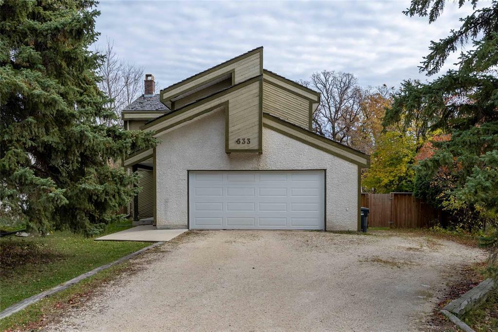 533 Charleswood Road  Winnipeg MB R3R 1K5 photo